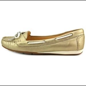 Cole Haan NWOT Gold Tali Boat II Loafer (6)